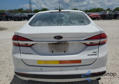 2018 Ford Fusion Se Hybrid z USA, uszkodzony, nr VIN 3FA6P0LU9JR118785